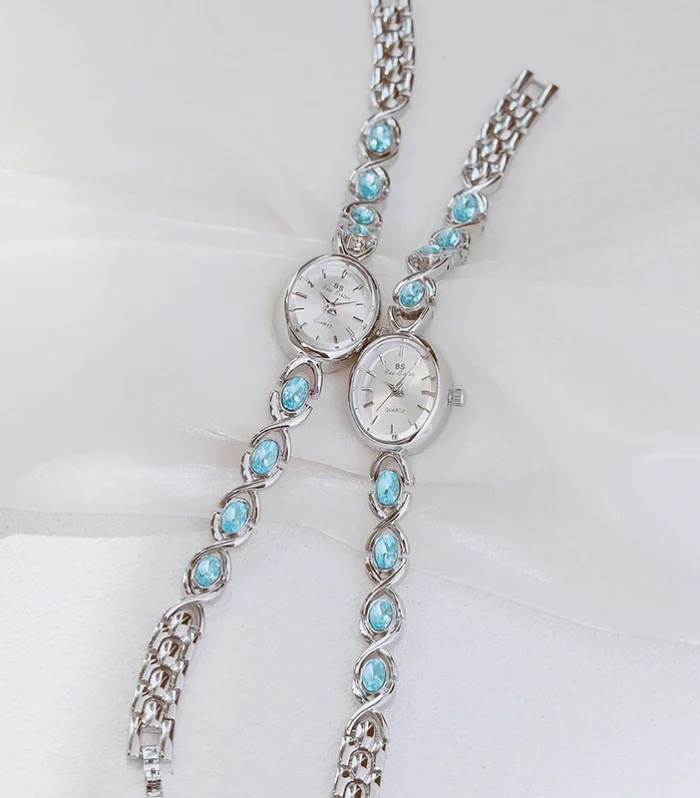 New In Women's Watches Gold Silver Bracelet Wristwatch Oval Glacier Sapphire Luxury Watch For Women Waterproof
