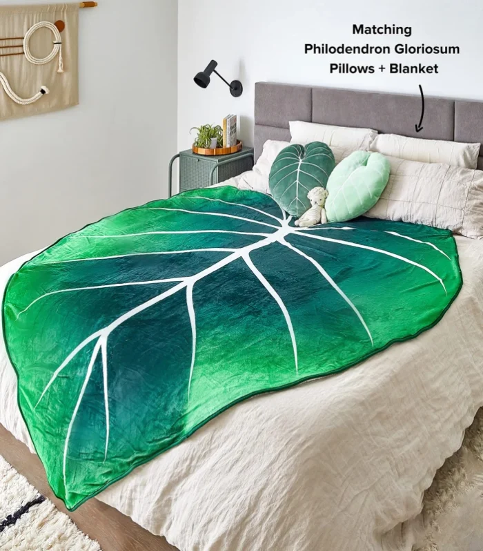 Large Leaf Blanket Soft Printed Green Leaves Flannel Leaf Shaped Blankets Beds Sofa Fleece Cozy Beach Blanket Birthday Gift